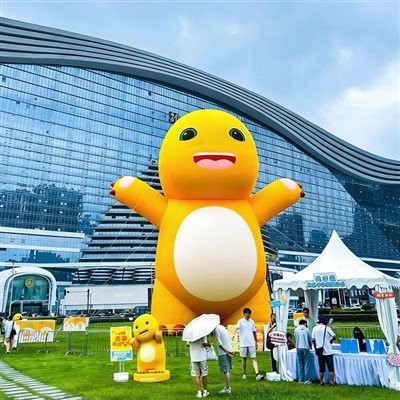 Oglašavanje na naduvavanje Slatki crtani Little Dragon Man